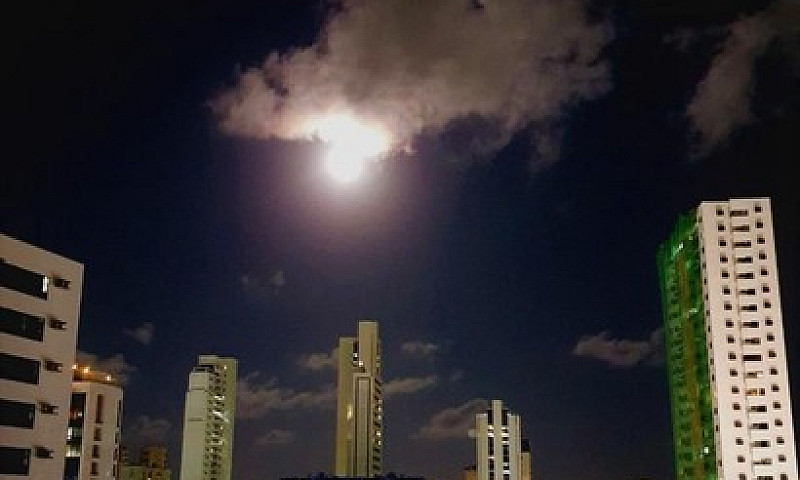 Apartamento Com 60 M...