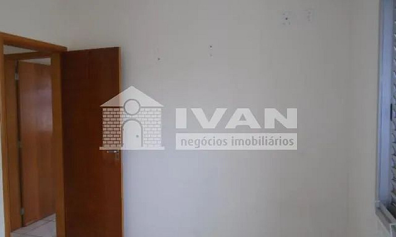 Apartamento Padrão E...