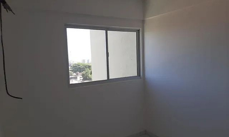 Apt 2 1Qts Farol Pró...