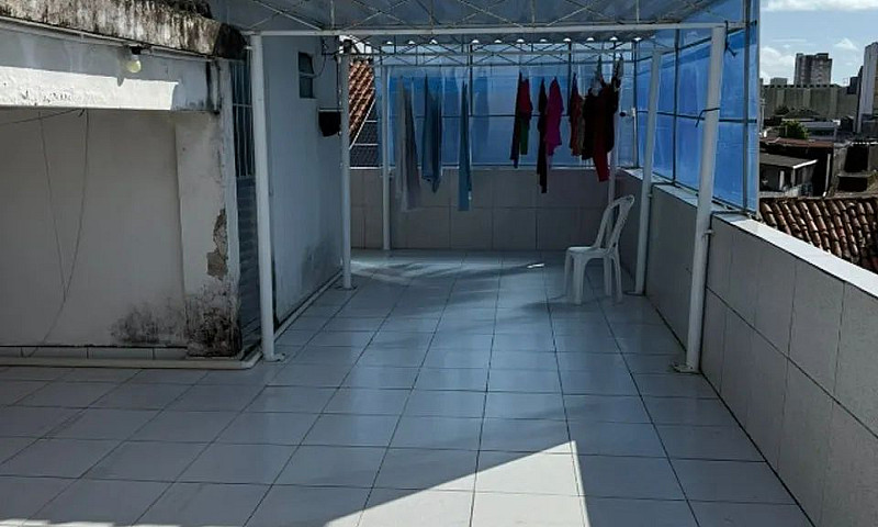 Aluga-Se Apartamento...