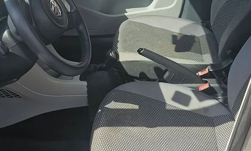 Volkswagen Up! Move ...