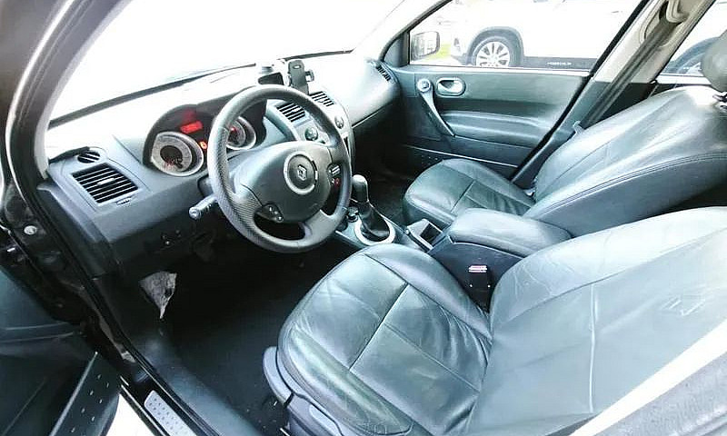 Renault Megane Grand...