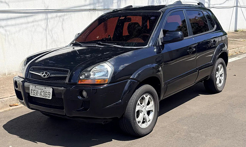 Hyundai Tucson 2.0 1...