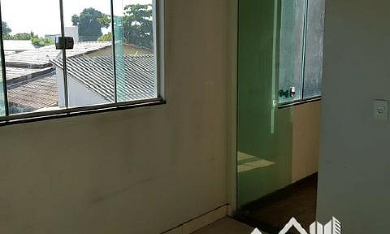 Lote Com 3 Casas Par...