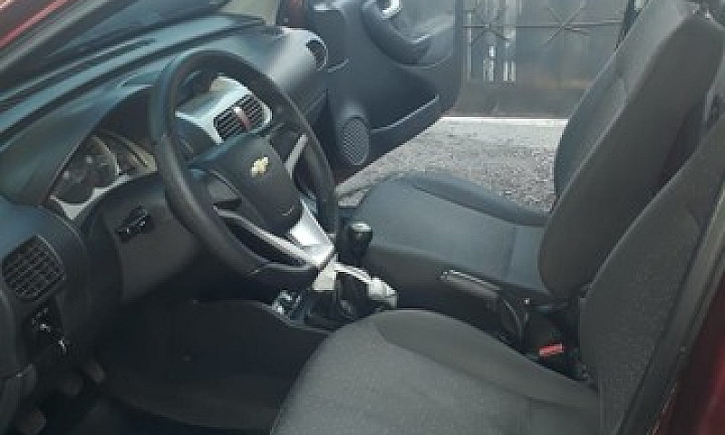 Carro Em Perfeito Es...