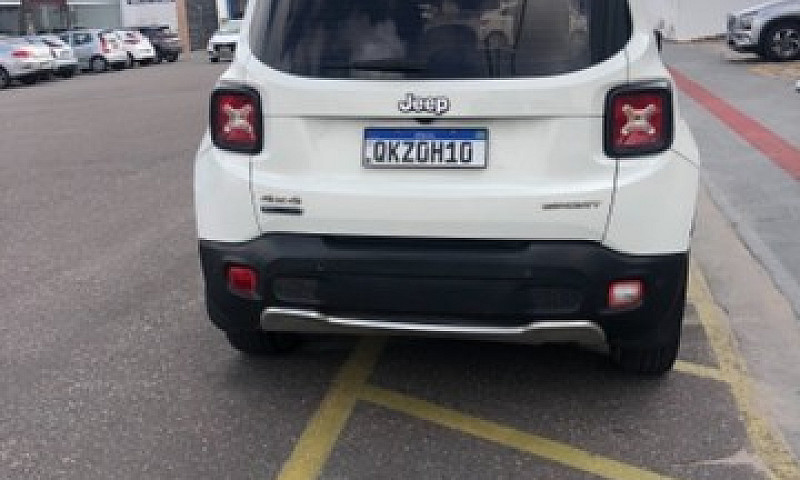Vendo Jeep  Renegade...