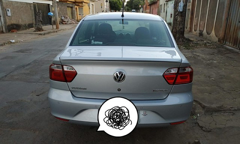 Volkswagen Voyage 1....