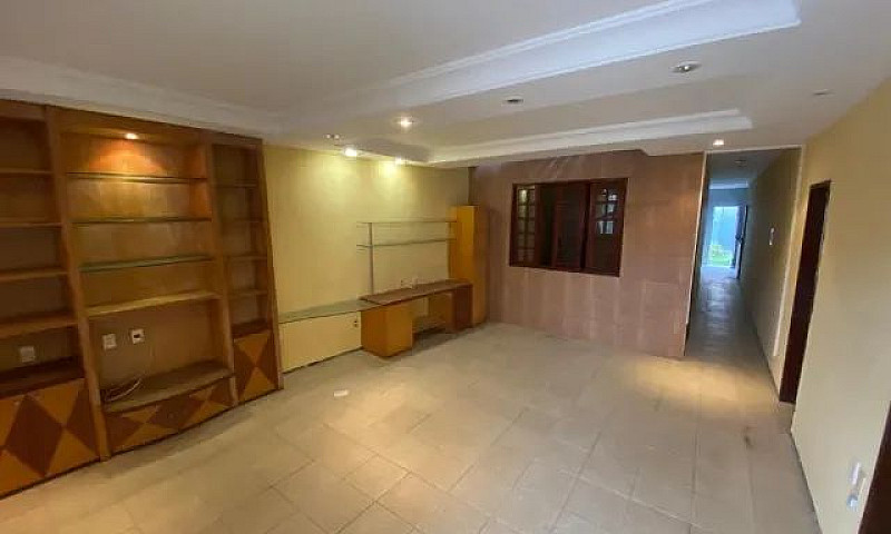Ótima Casa 4 Quartos...