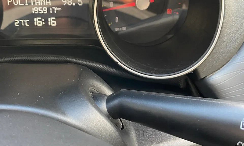 Fiat Punto Essence 1...