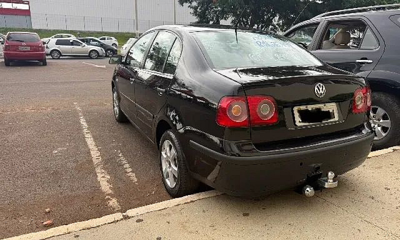 Volkswagen Polo Seda...