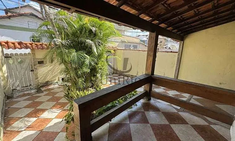 Casa Á Venda Em Cond...