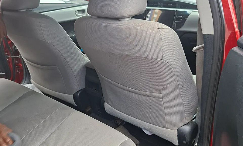 Toyota Corolla Gli 1...