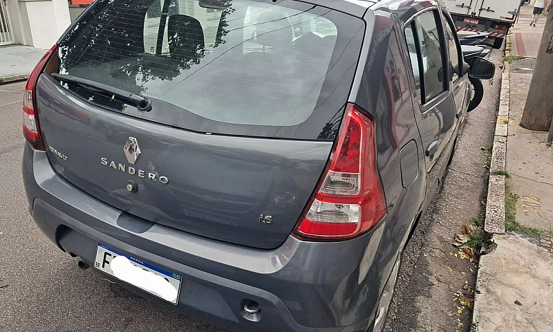 Renault Sandero Expr...
