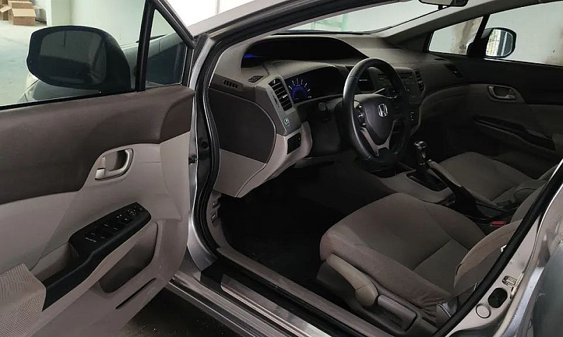 Honda Civic Sedan Lx...