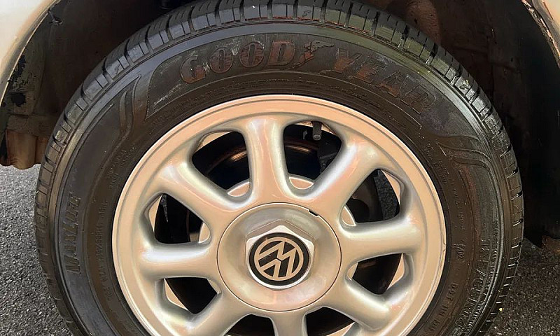 Volkswagen Gol Geraç...