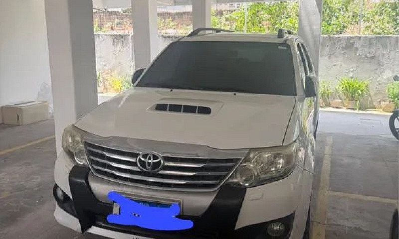 Toyota Hilux Sw4 Srv...