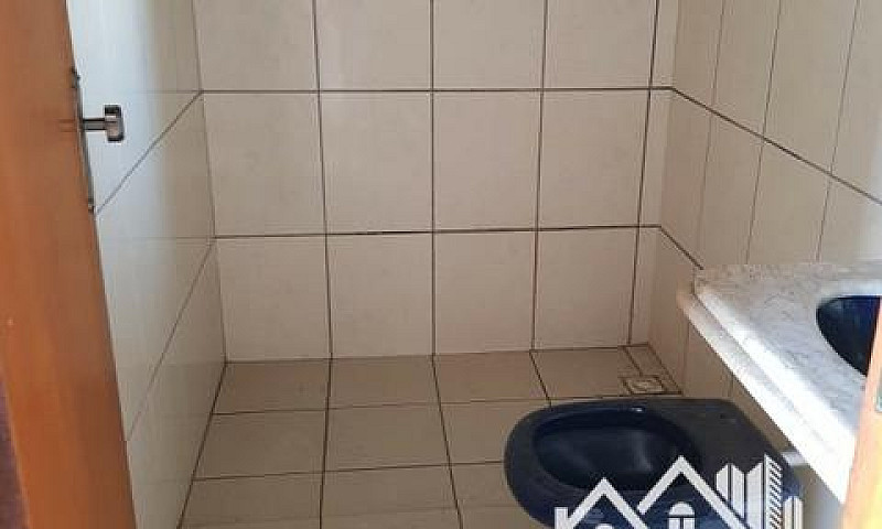 Lote Com 3 Casas Par...