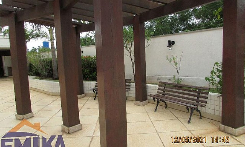 Apartamento Com 3 Qu...