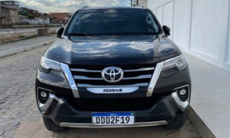 Toyota Sw4 Diamond 2...