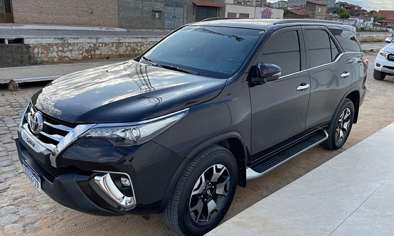 Toyota Sw4 Diamond 2...