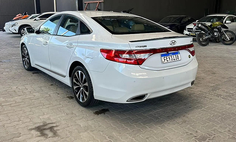 Hyundai Azera 3.0 V6...