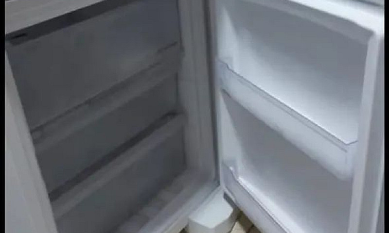 Lindo Apartamento Mo...