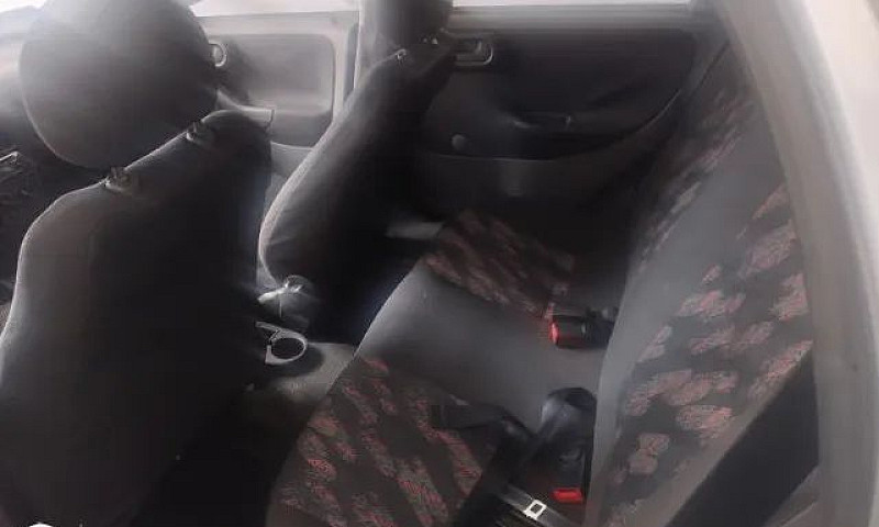 Chevrolet Corsa Sed....