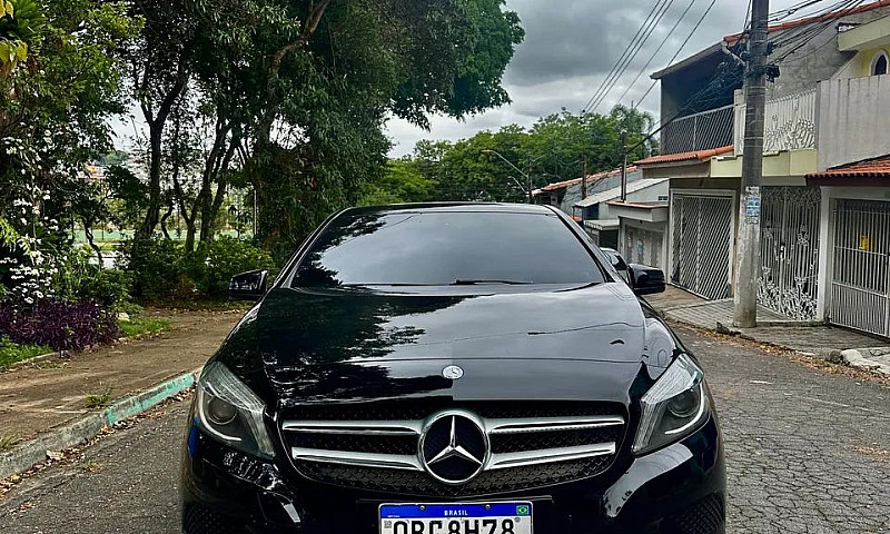 Mercedes-Benz Classe...