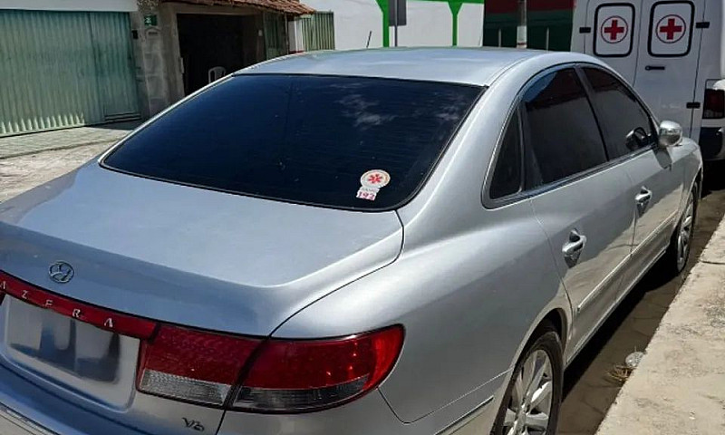 Hyundai Azera Gls 3....