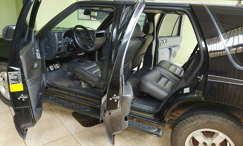 Carro Blezer...