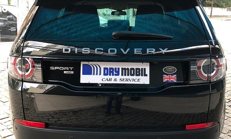 Land Rover Discovery...