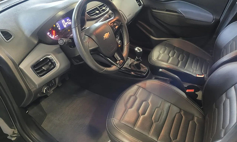 Chevrolet Onix Hatch...