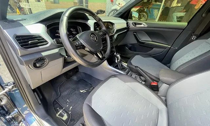 Volkswagen T-Cross C...