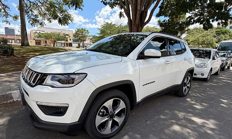 Jeep Compass Longitu...