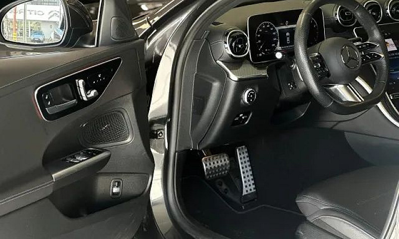 Mercedes-Benz C-200 ...