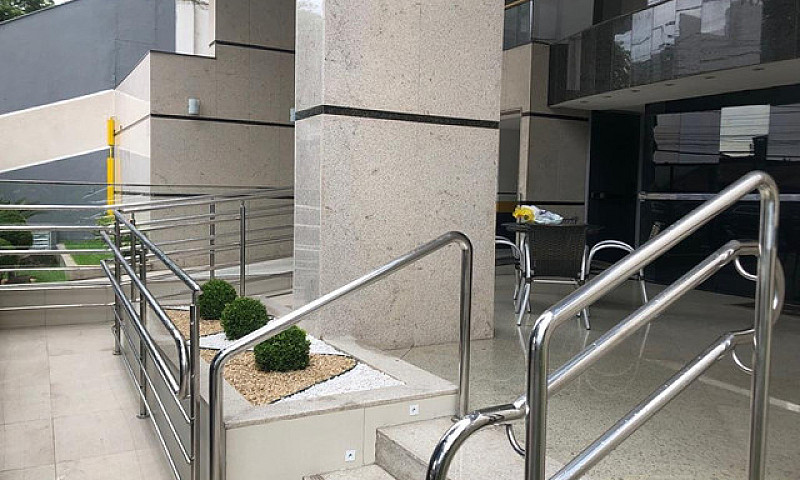4 Quartos 2 Suites P...
