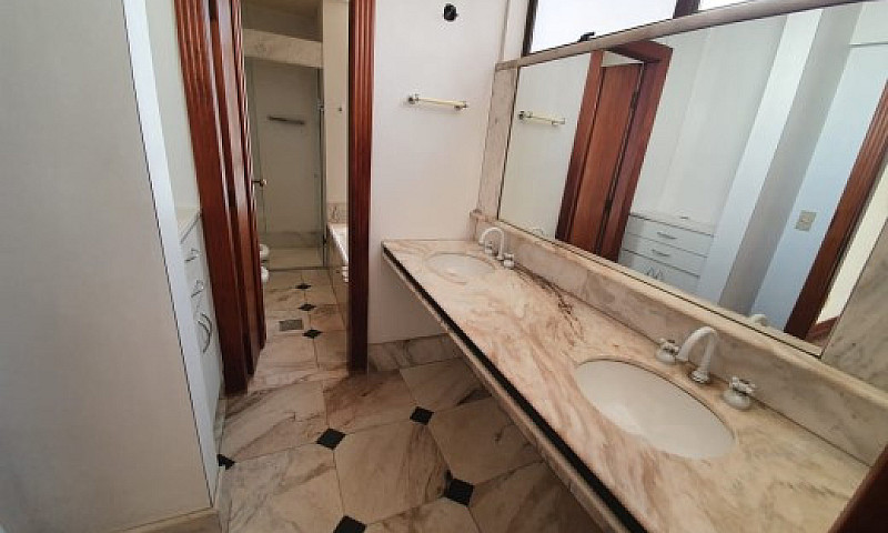 Apartamento À Venda ...