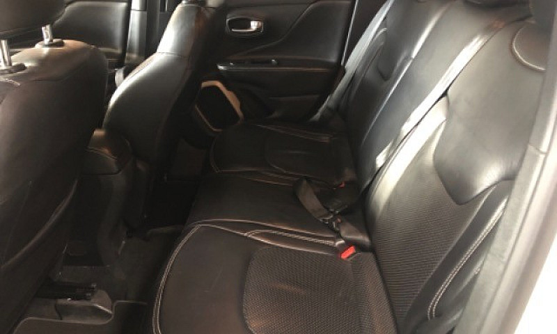 Vendo Jeep  Renegade...
