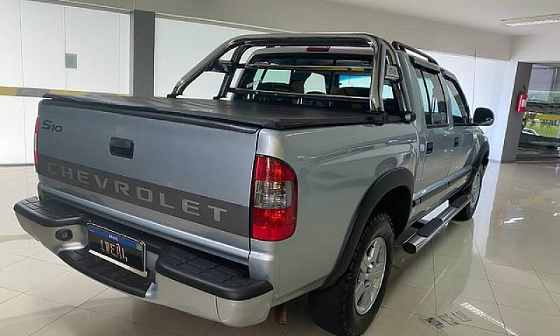 Chevrolet S-10  Adva...