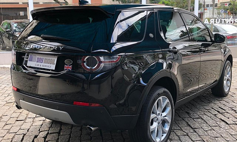 Land Rover Discovery...