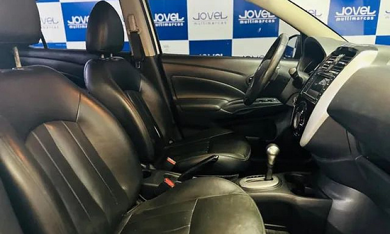 Nissan Versa 16Sl Cv...