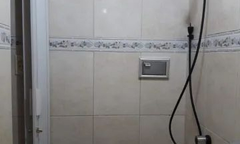 Vila  Laura 2/4 Dep ...