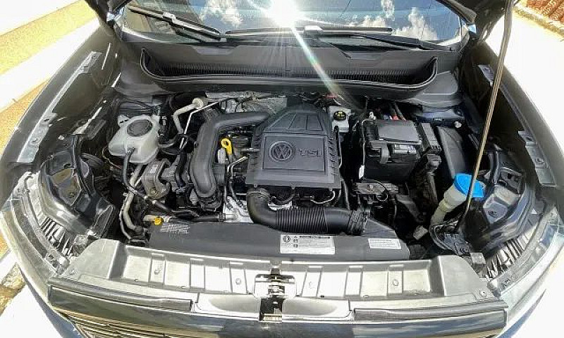 Volkswagen T-Cross C...