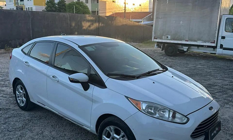 Ford Fiesta Sedan Se...