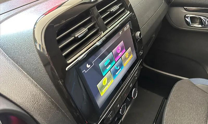 Renault Kwid Intense...