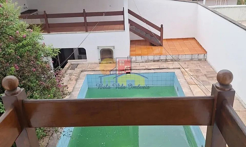 Sobrado Planalto Pau...