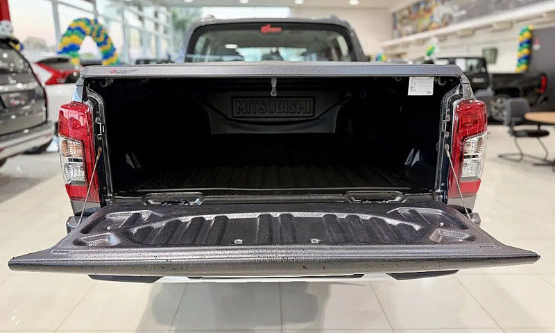 Mitsubishi L200 Spor...