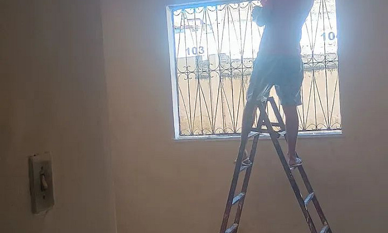 More Em Um Apartamen...