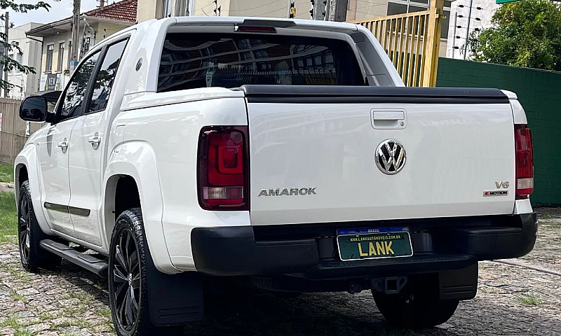 Volkswagen Amarok Ex...