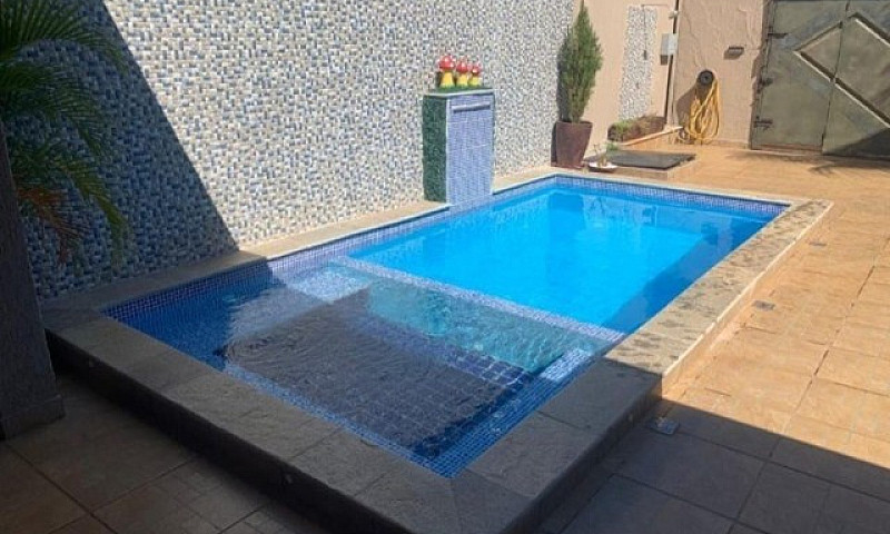Alugo  Casa / Piscin...
